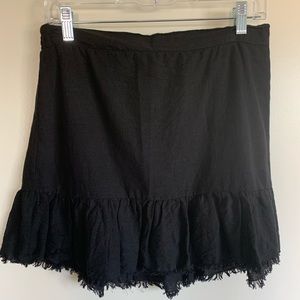 🦉4/$10🦉 Cotton On Black Skirt